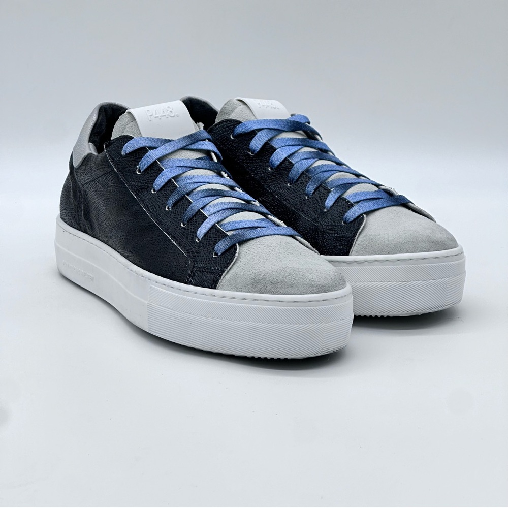 P448 Thea Sneakers. Size 9 - Picture 8 of 12
